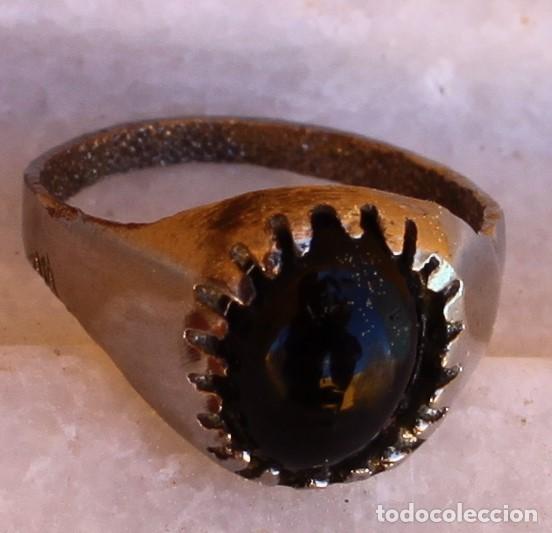 Joyeria: Anillo con cabuj&oacute;n negro, a&ntilde;os 60 - Foto 1