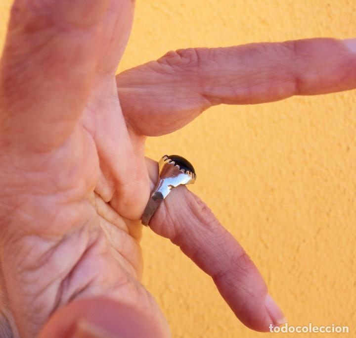 Joyeria: Anillo con cabuj&oacute;n negro, a&ntilde;os 60 - Foto 4