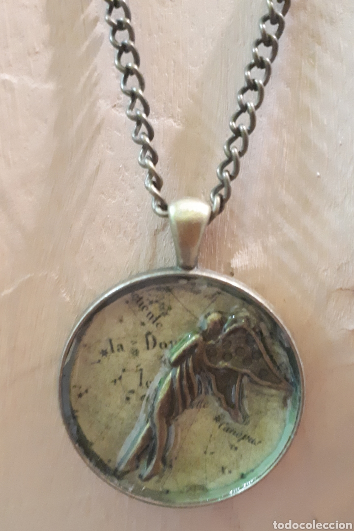 Gioielleria: Collar artesanal resina metal Colecci&oacute;n Constelaci&oacute;n modelo Alada I de Janil