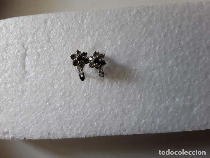 Joyeria: Pendientes de bisuter&iacute;a antigua en forma de flor - Foto 4