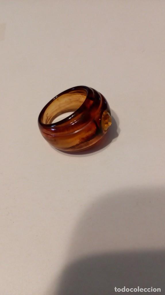 Joyeria: Anillo de celuloide - Foto 1