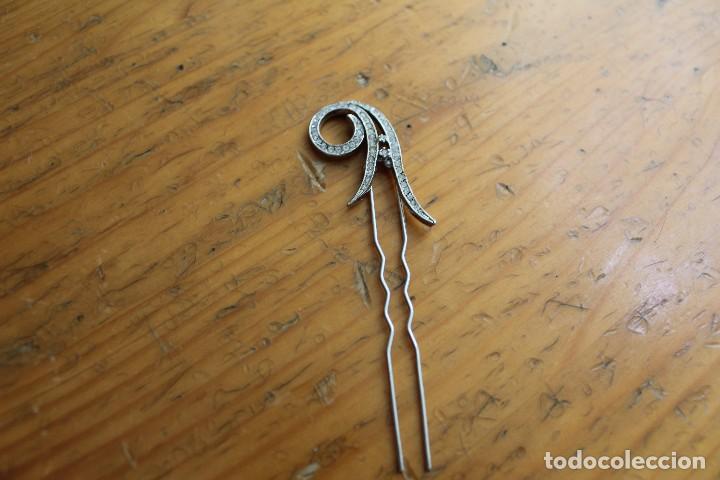 Joaillerie: AGUJA DORADA PARA NOVIA O MADRINA MARCA LUCHI CABRERA SEVILLA