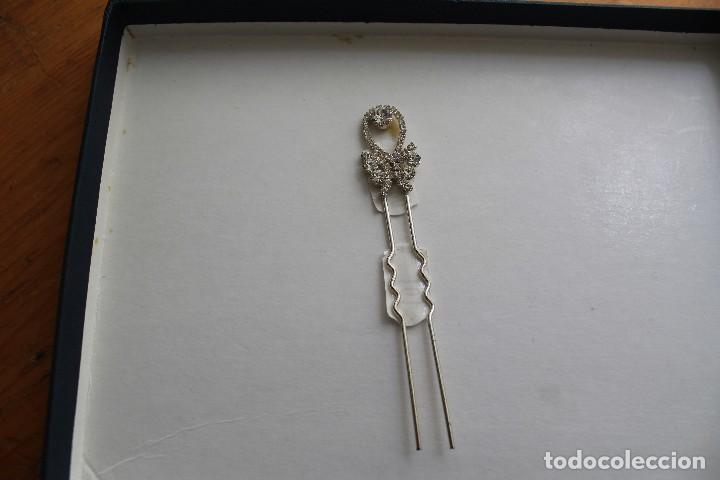 Joaillerie: AGUJA DORADA PARA NOVIA O MADRINA MARCA LUCHI CABRERA SEVILLA