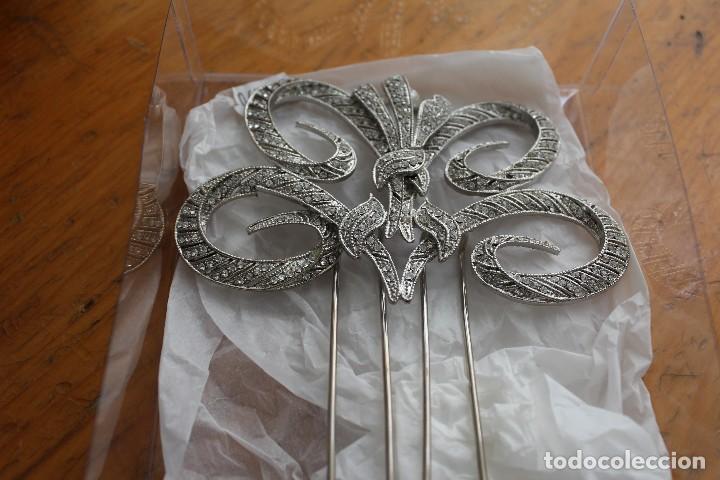 Joaillerie: PEINA DE NOVIA PLATA Y ZIRCONITAS MARCA LUCHI CABRERA SEVILLA
