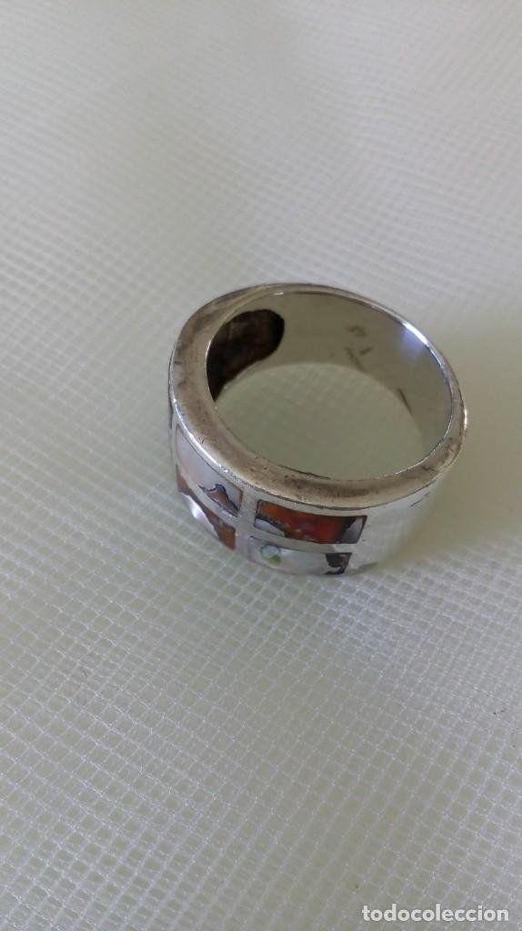 Joyeria: Anillo de plata con incrustaciones de n&aacute;car - Foto 11