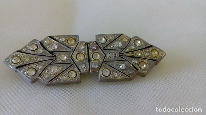 Joyeria: Antiguo broche bisuter&iacute;a estilo Art Dec&oacute;