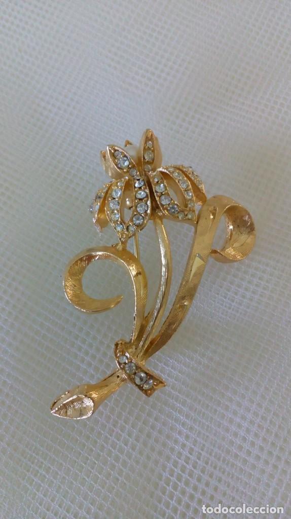 Joyeria: Broche dorado forma de flor - Foto 1
