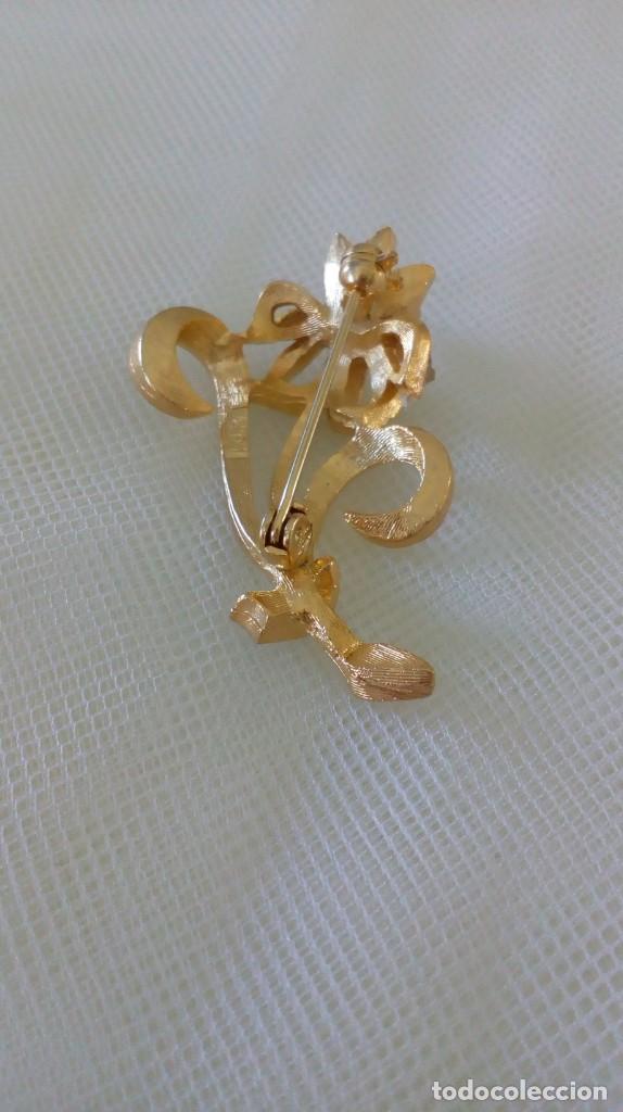 Joyeria: Broche dorado forma de flor - Foto 2