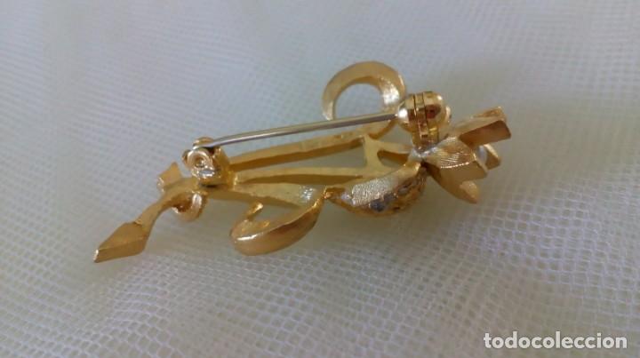 Joyeria: Broche dorado forma de flor - Foto 3