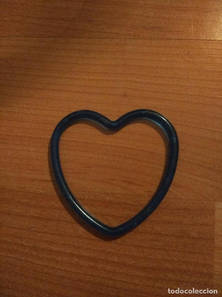 Joyeria: PULSERA PL&Aacute;STICO CORAZ&Oacute;N - Foto 1