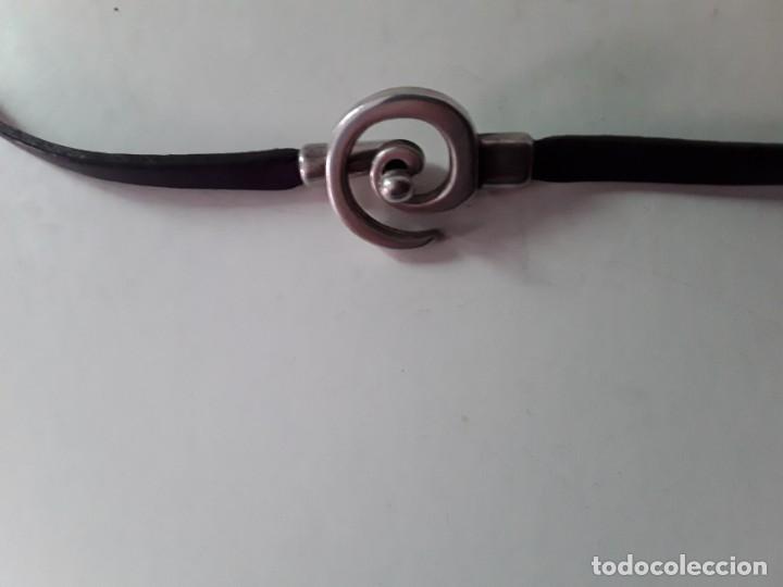 Joyeria: Collar de metal y cuero - Foto 2