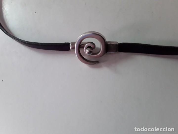 Joyeria: Collar de metal y cuero - Foto 4