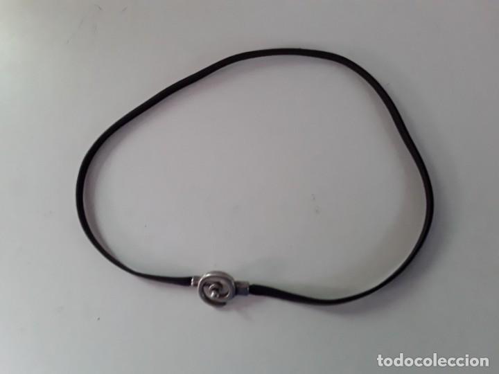 Joyeria: Collar de metal y cuero - Foto 5