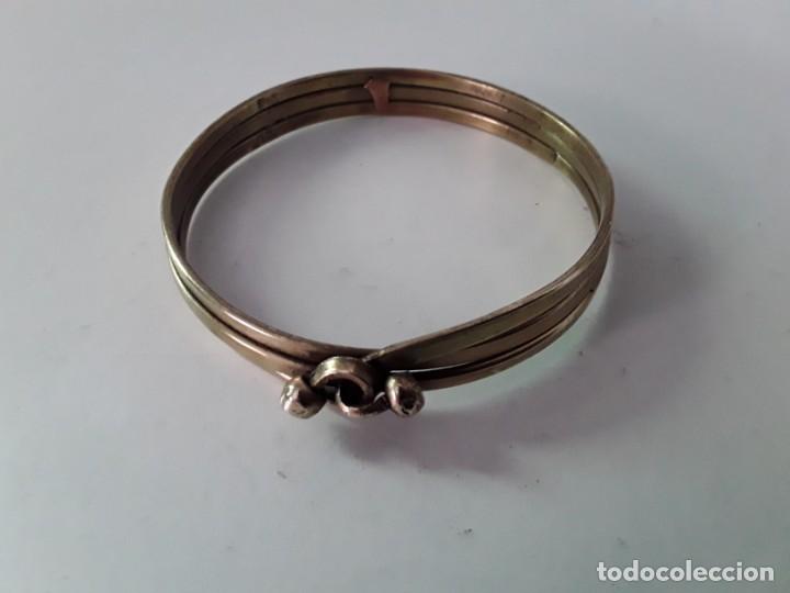 Joyeria: Pulsera de metal dorado, r&iacute;gida - Foto 3