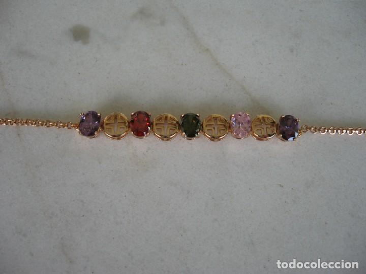 Joyeria: Pulsera dorada con circonios de colores, estilo oriental. - Foto 3