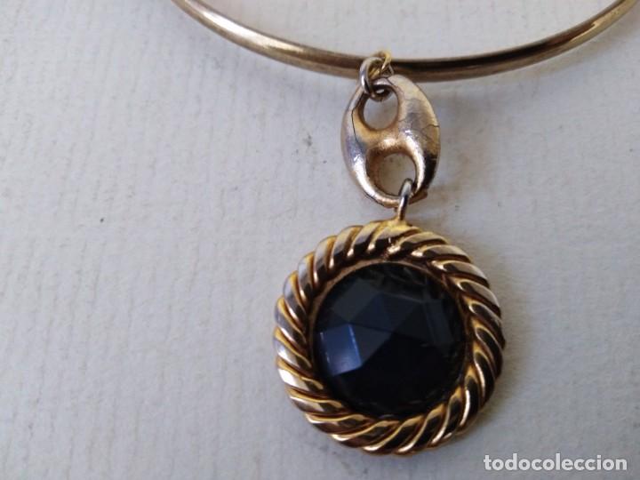 Joyeria: 3 pulseras doradas con colgantes - Foto 3