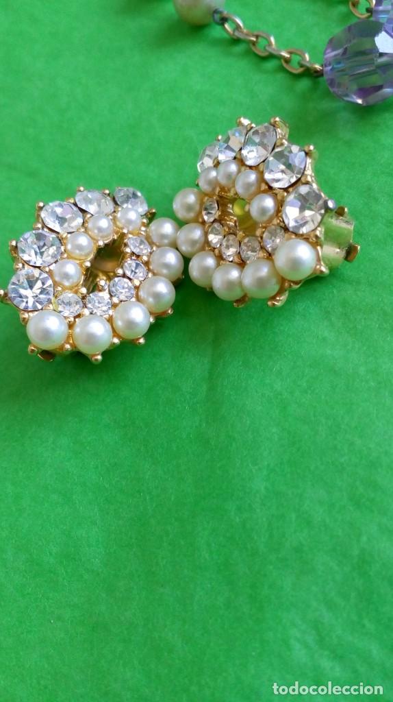 Joyeria: LOTE DE COLLAR, 3 PARES DE PENDIENTES Y BROCHE - Foto 7