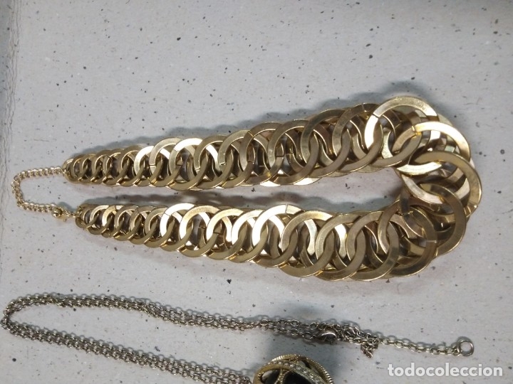 Joyeria: 5 collares. 3.pulseras. 2anillos. 2 pendientes 153 - Foto 5