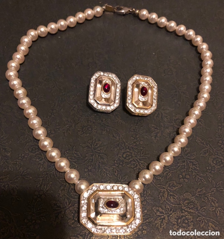 Gioielleria: Bonito conjunto de pendientes, y gargantilla, en perlas, y pedreria
