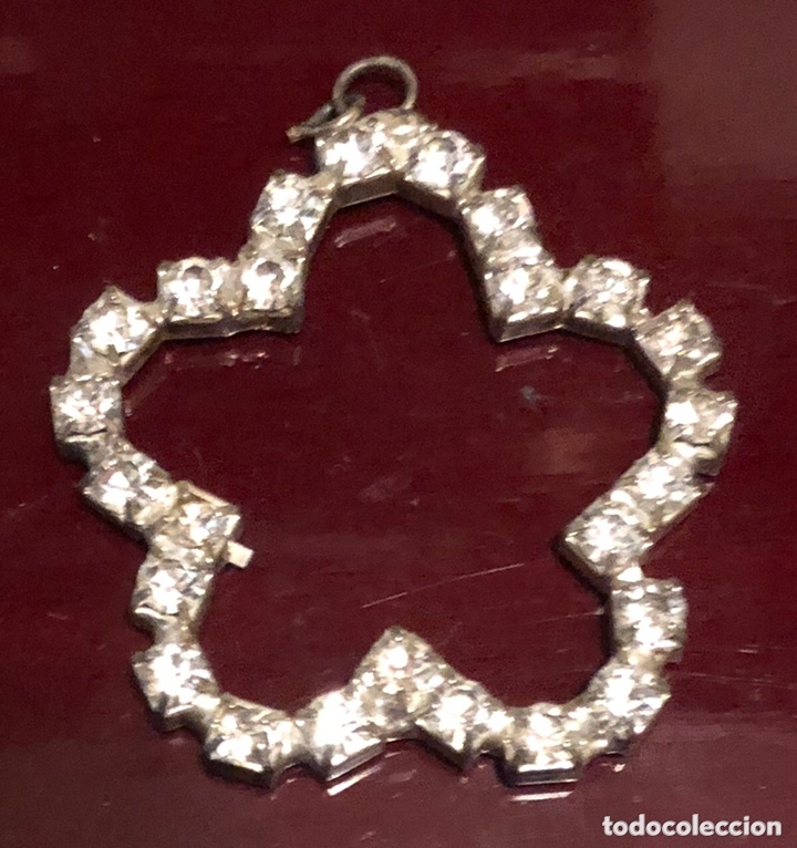Gioielleria: Bonito colgante, en pedrer&iacute;a tipo brillante