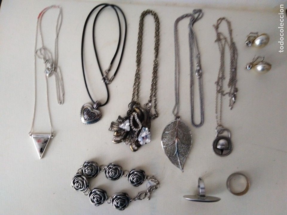 Joalharia: 5 collares 2 anillos 1 pulsera 1pendientes 161