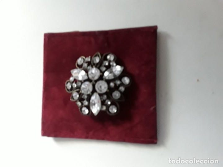 Joyeria: Broche de bisuter&iacute;a con forma de flor - Foto 1