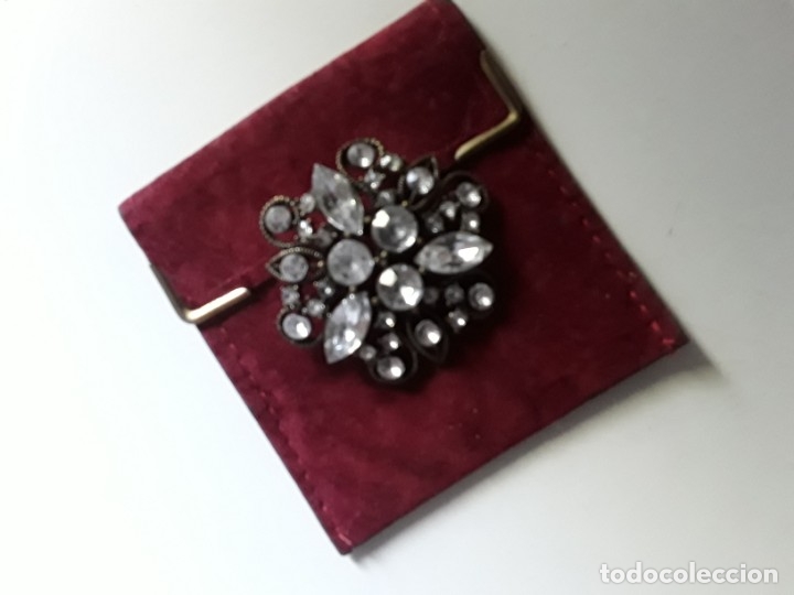 Joyeria: Broche de bisuter&iacute;a con forma de flor - Foto 3