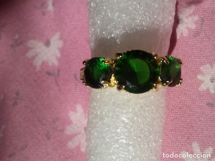 Joyeria: Anillo con piedra verde bisuteria - Foto 1