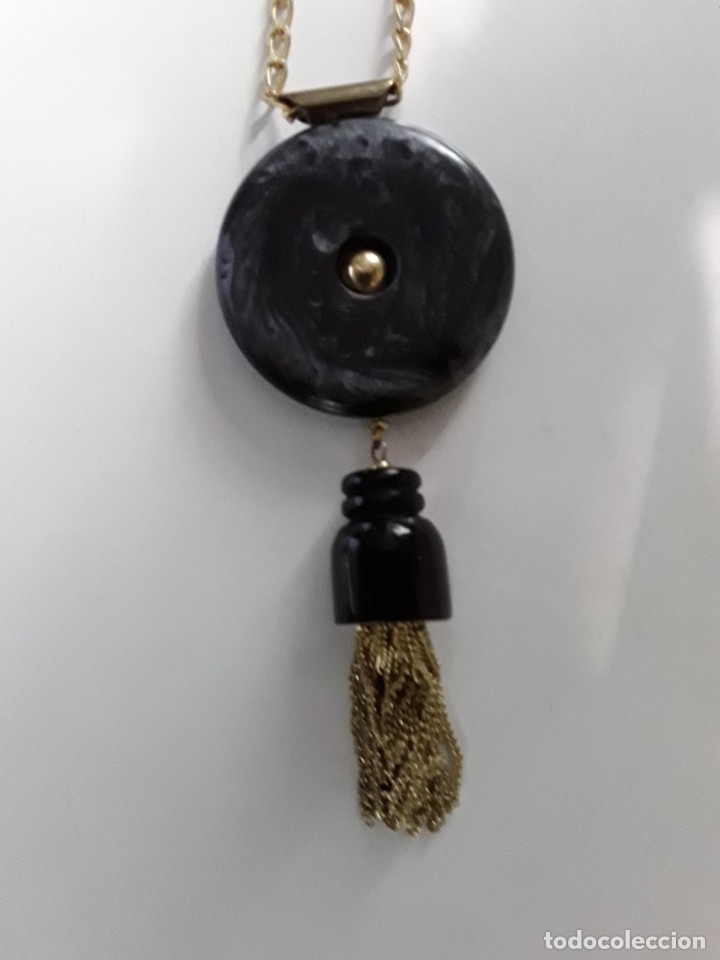Joyeria: Colgante de metal y pl&aacute;stico irisado - Foto 5
