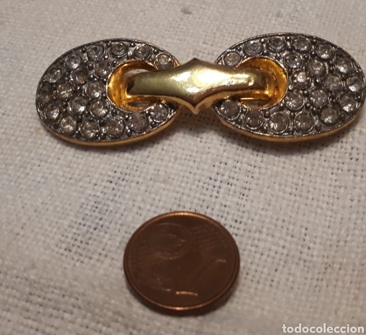 Joaillerie: Aguja broche vintage lazo