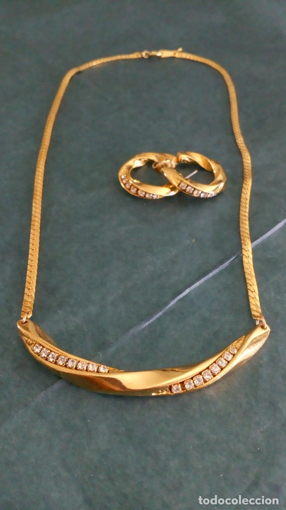 Joalharia: COLLAR Y PENDIENTES DORADOS Y PEDRER&Iacute;A