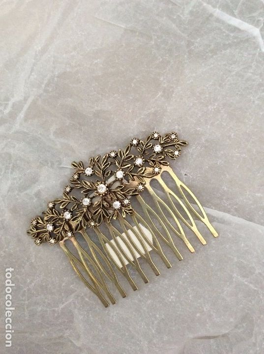 Joaillerie: PEINECILLO PARA NOVIA O MADRINA MARCA LUCHI CABRERA SEVILLA