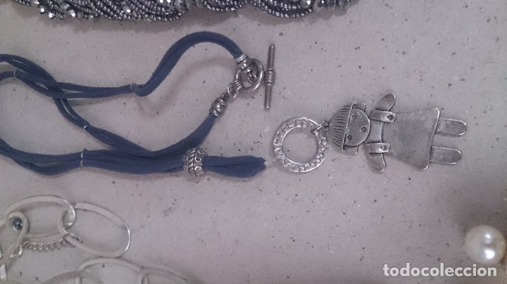 Joyeria: 8 collares 6 pulseras 3 pendientes 171 - Foto 15