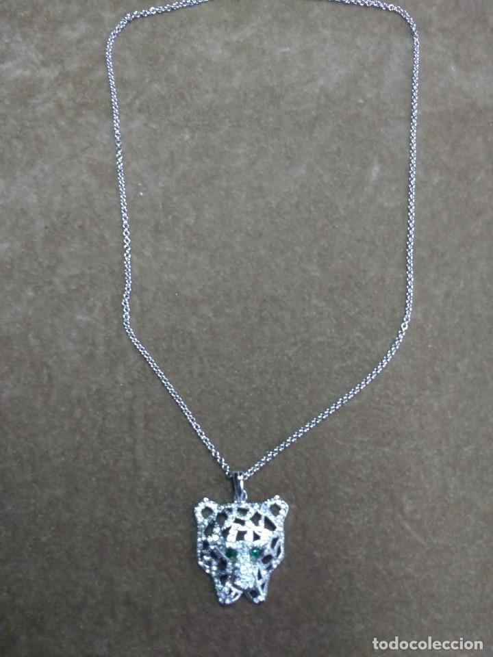 Joaillerie: COLLAR DE CADENA DE METAL CON COLGANTE DE PANTERA.