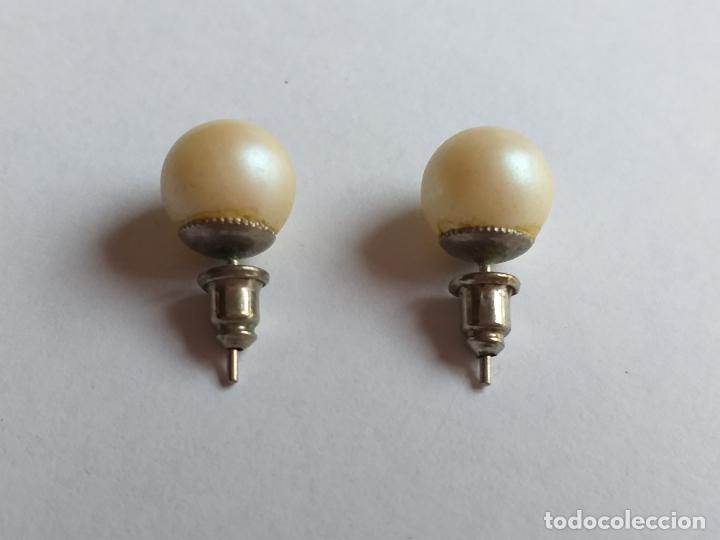 Joyeria: Pendientes de bola. Color perla. - Foto 2