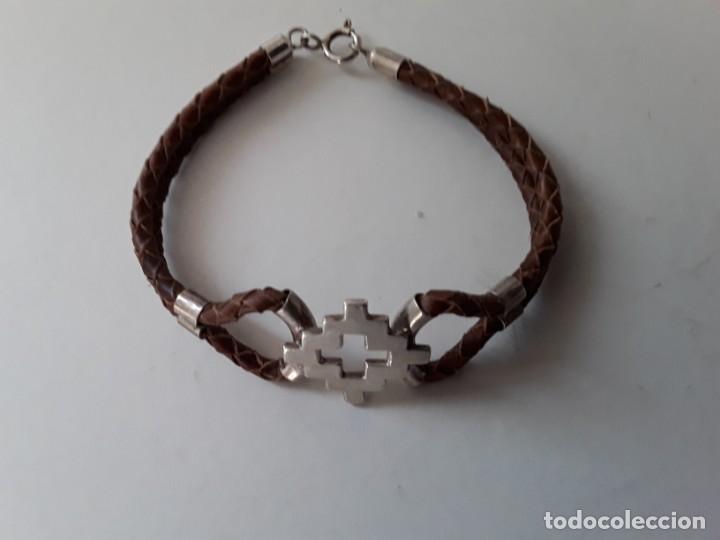 Joyeria: Pulsera de plata y cuero - Foto 1