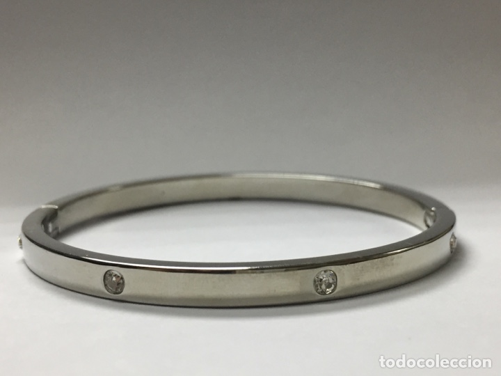 Joalharia: Pulsera mediaca&ntilde;a de bisuter&iacute;a cuatro piedras blancas