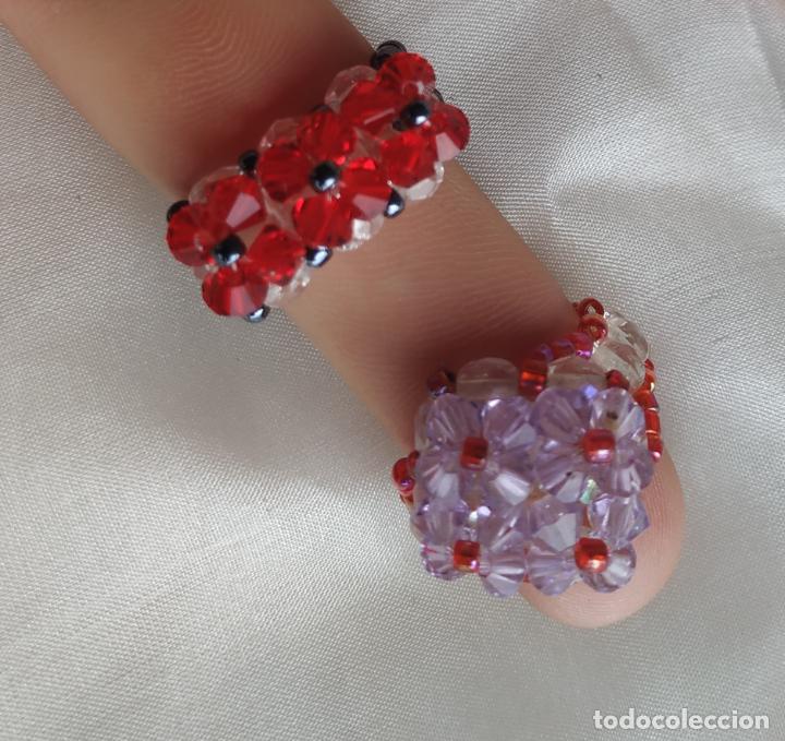 Joyeria: Dos anillos cuentas de colores - Foto 3