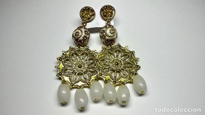 Joyeria: LIQUIDACI&Oacute;N PENDIENTES DE BISUTER&Iacute;A - Foto 1