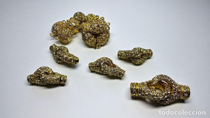 Joaillerie: LIQUIDACI&Oacute;N CIERRES DE METAL.