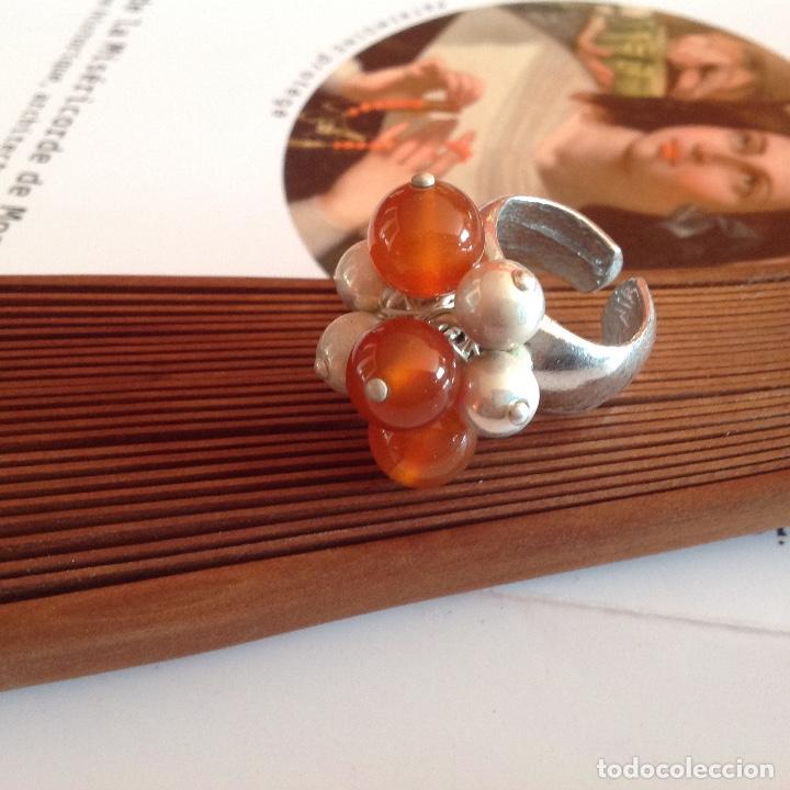 Joyeria: ANILLO CON CORNALINAS. ABIERTO. BA&Ntilde;ADO EN PLATA . - Foto 4