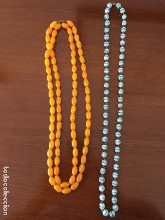 Joyeria: LOTE DE CINCO COLLARES DE FANTAS&Iacute;A - Foto 2