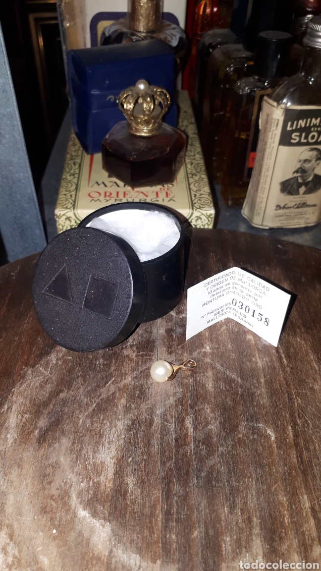 Joyeria: Peque&ntilde;o colgante PERLA MAJORICA ENGARZADO EN ORO CHAPADO REGALO DE LA CAM A SUS CLIENTES VIP