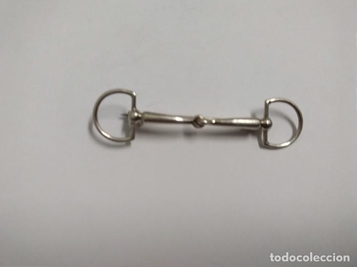 Joyeria: Bonito broche en plata. A&ntilde;os 70 - Foto 1