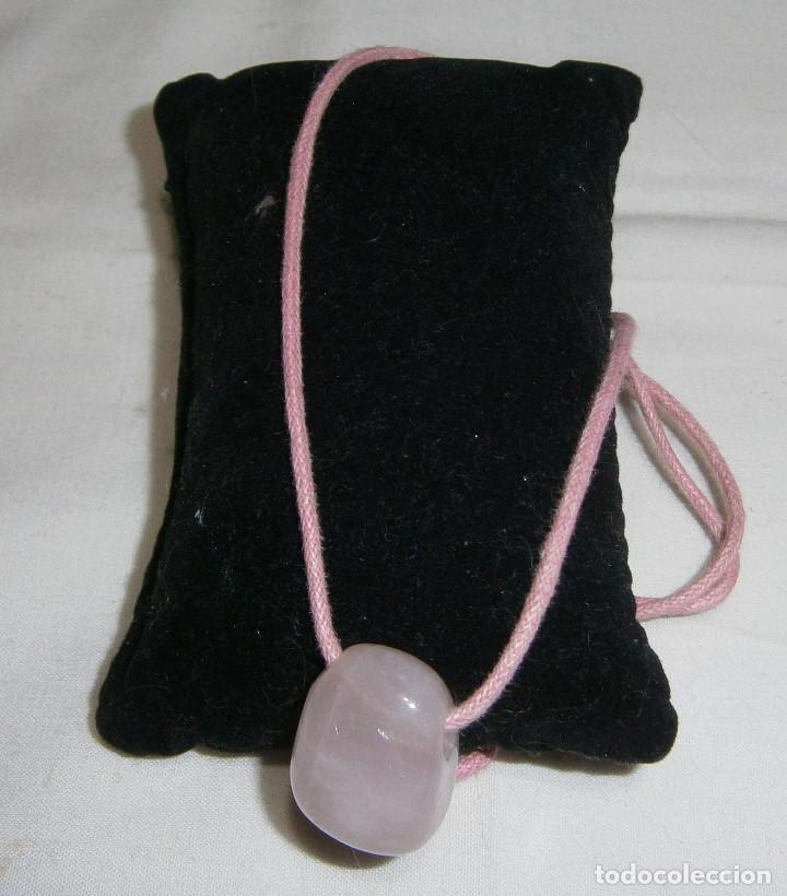 Joaillerie: colgante piedra de cuarzo rosa con cordon bisuteria fina