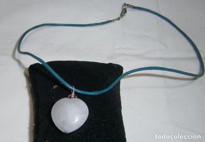Joaillerie: colgante piedra de cuarzo blanca en forma de corazon bisuteria fina