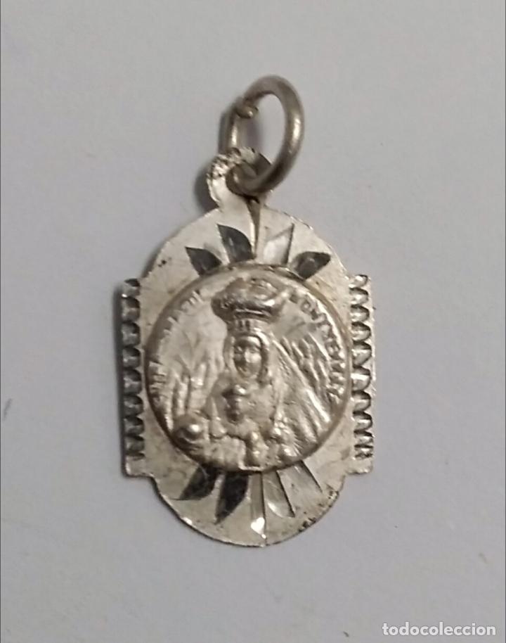 Joyeria: MEDALLA DE LA VIRGEN DE MONTSERRAT, EN PLATA - Foto 1