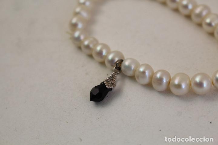 Joyeria: pulsera de perlas de agua con plata y azabache - Foto 1