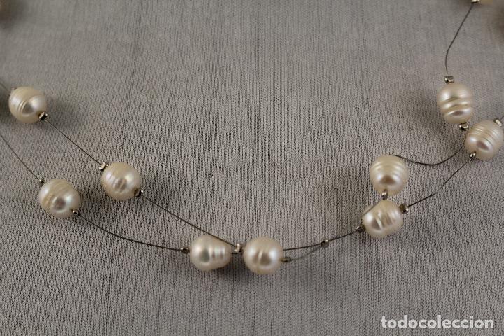 Joyeria: collar largo de perlas de agua con hilo de plata - Foto 5