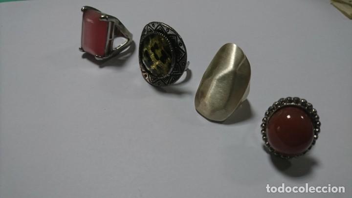 Joyeria: LOTE 4 ANILLOS EN BISUTERIA - Foto 1